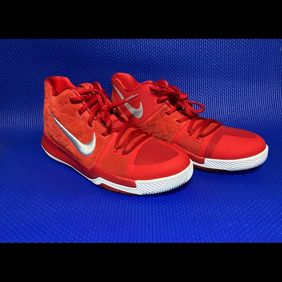 SOLD‼️  Kyrie 3 “University Red” (GS) - Picture 3 of 13